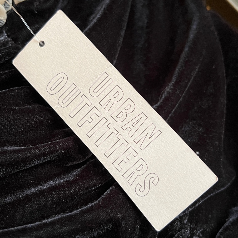 KIMCHI BLUE Urban Outfitters Robin Sweetheart Mini Dress - Picture 11 of 16